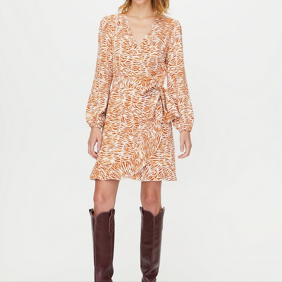 ARITZIA LITTLE MOON JULEP DRESS (S) - Picture 5 of 7